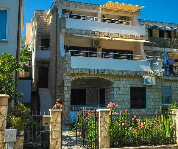 Apartments Kuc